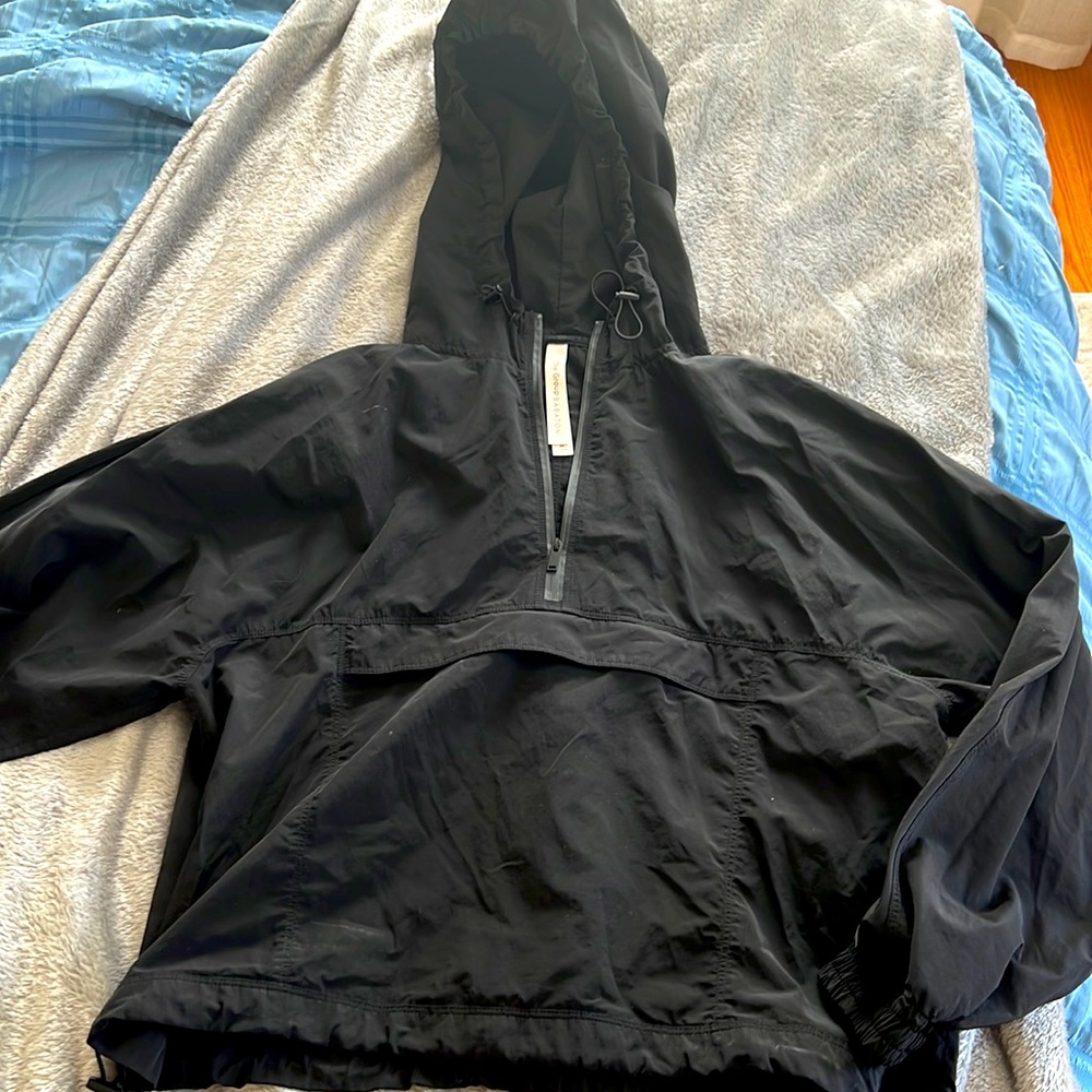 ARITIZIA - Arrow jacket, black half-zip